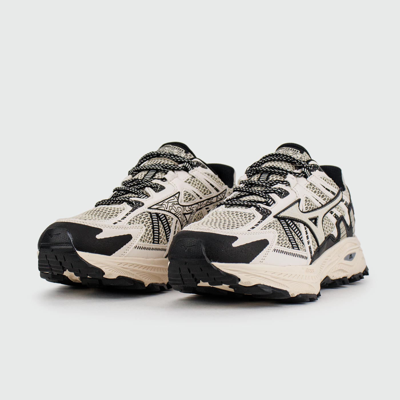 Кроссовки Mizuno Racer Trail White Beige / Black