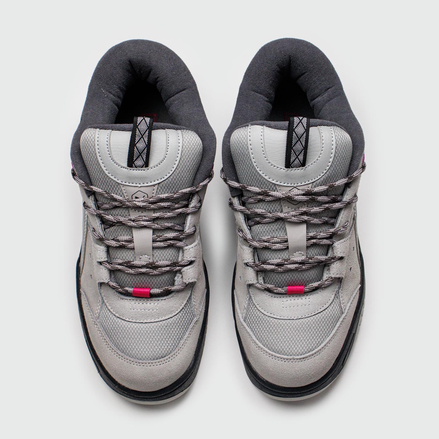 Кроссовки Puma 180 Grey / Black Кроссовки Puma 180 Grey / Black