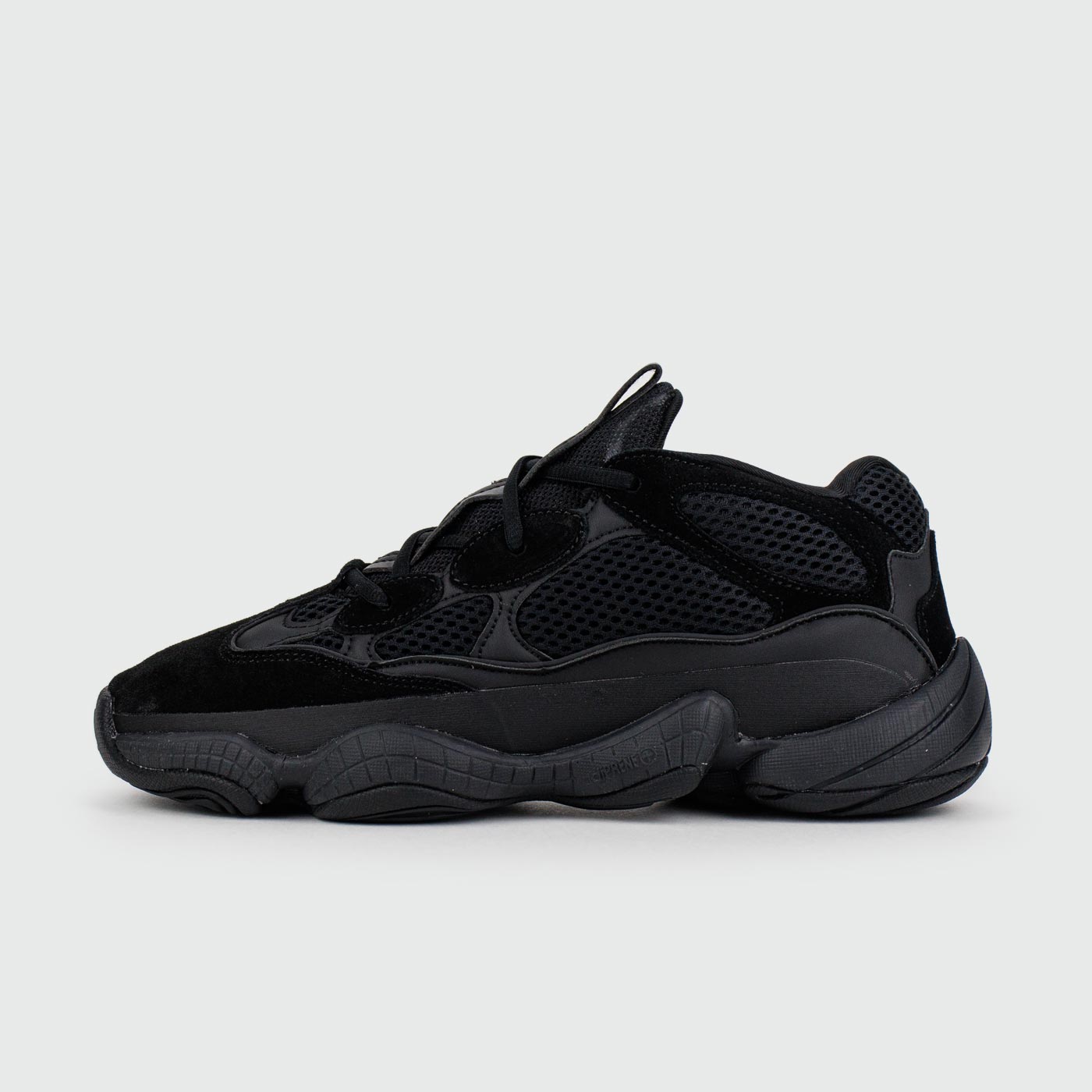 Кроссовки Adidas Yeezy Boost 500 Black Кроссовки Adidas Yeezy Boost 500 Black