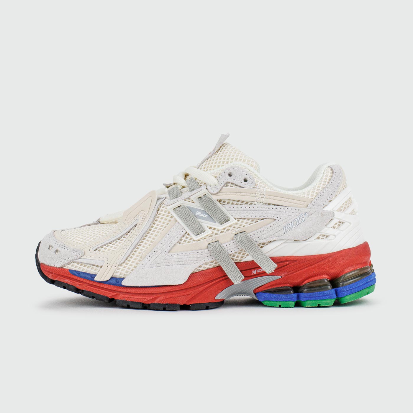 Кроссовки New Balance 1906A Grey / Red Wmns Кроссовки New Balance 1906A Grey / Red Wmns