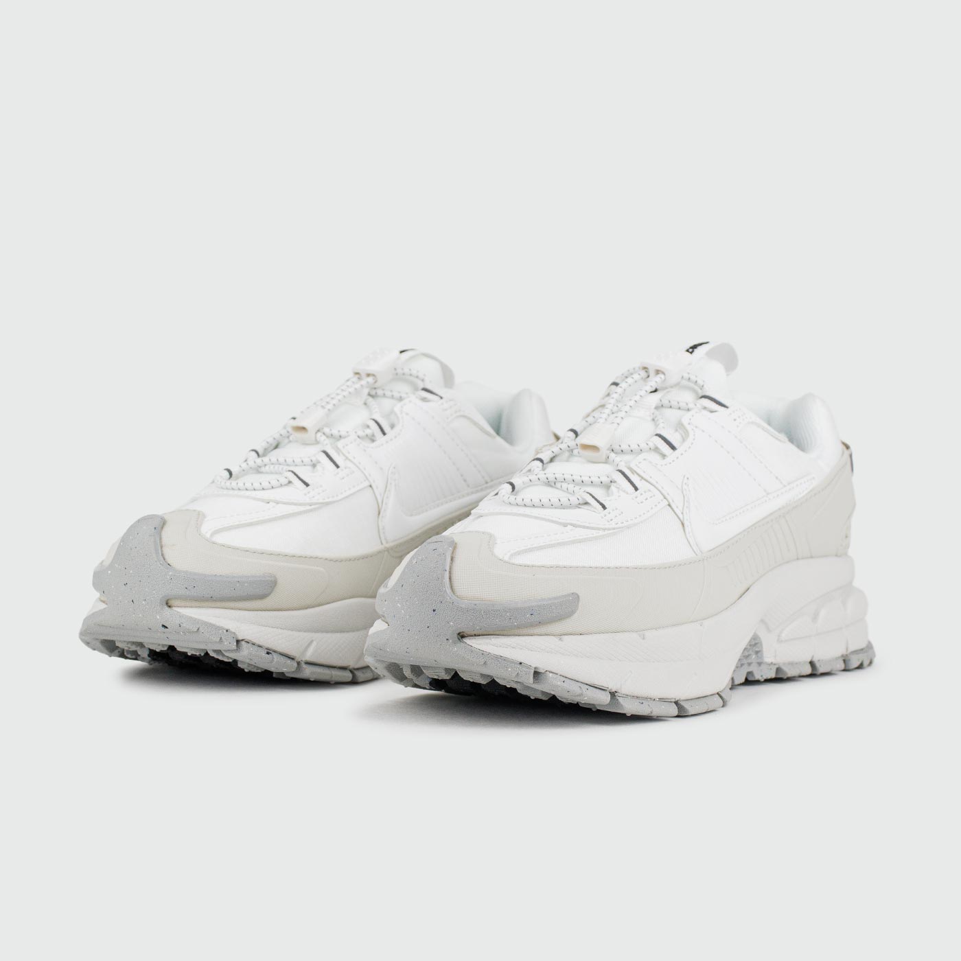 Кроссовки Nike Zoom Vomero 5 Roam White Wmns Кроссовки Nike Zoom Vomero 5 Roam White Wmns