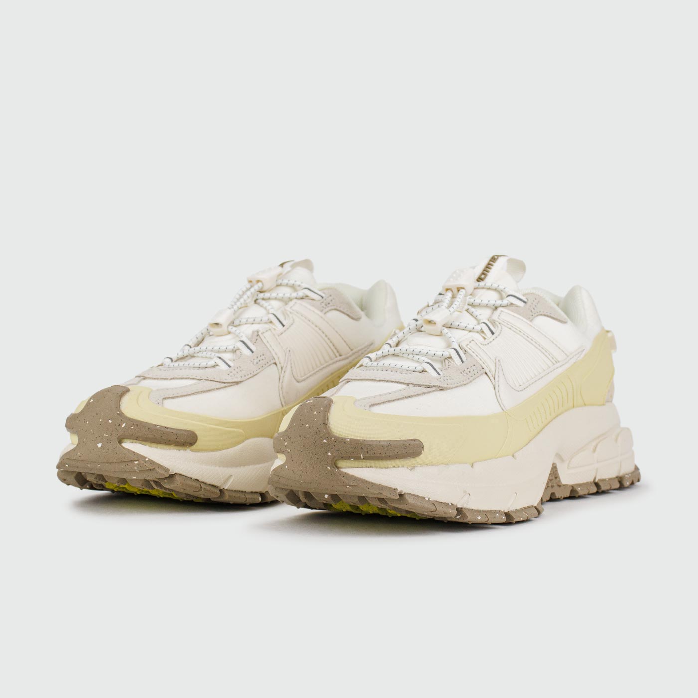 Кроссовки Nike Zoom Vomero 5 Roam Beige Wmns