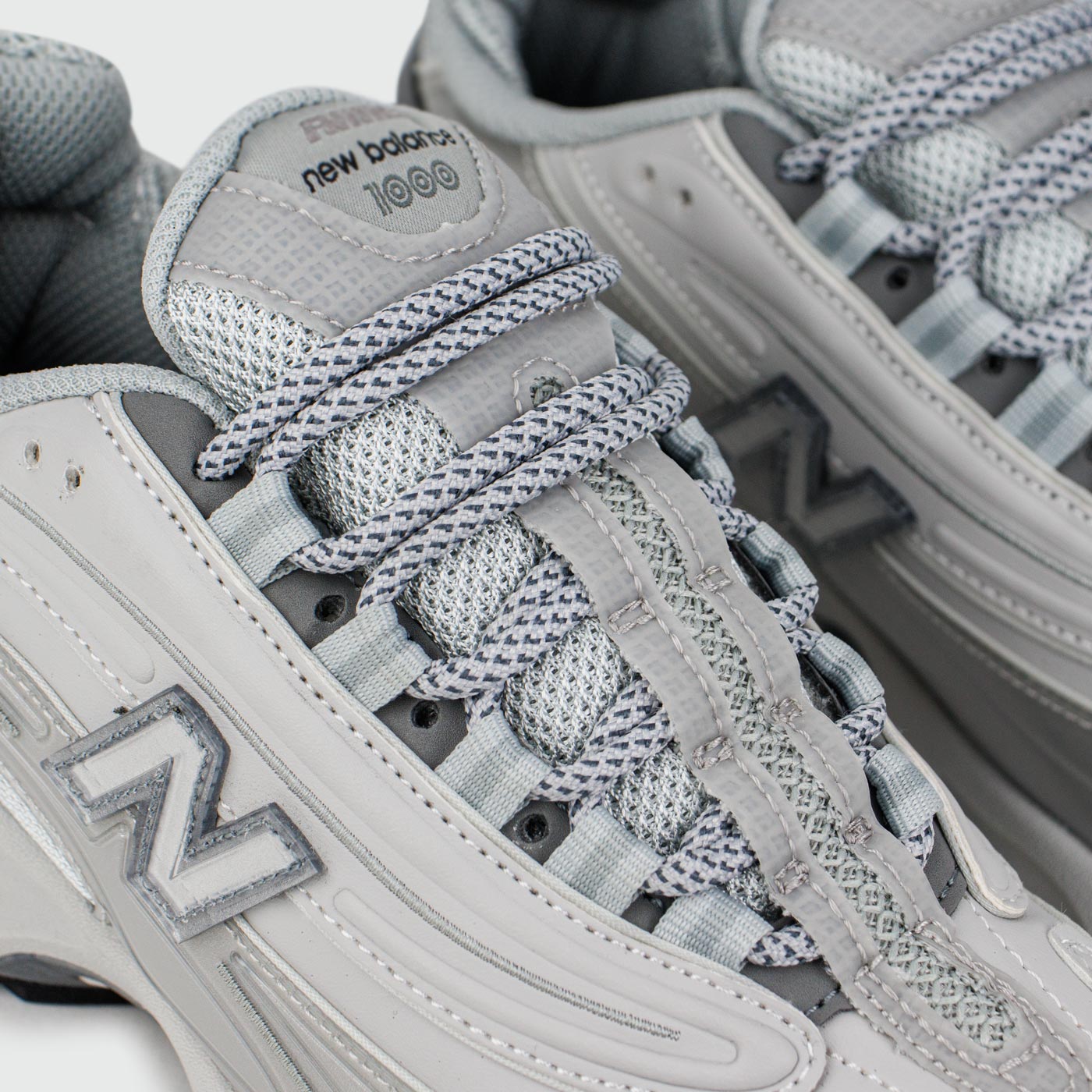 Кроссовки New Balance 1000 Light Grey Wmns