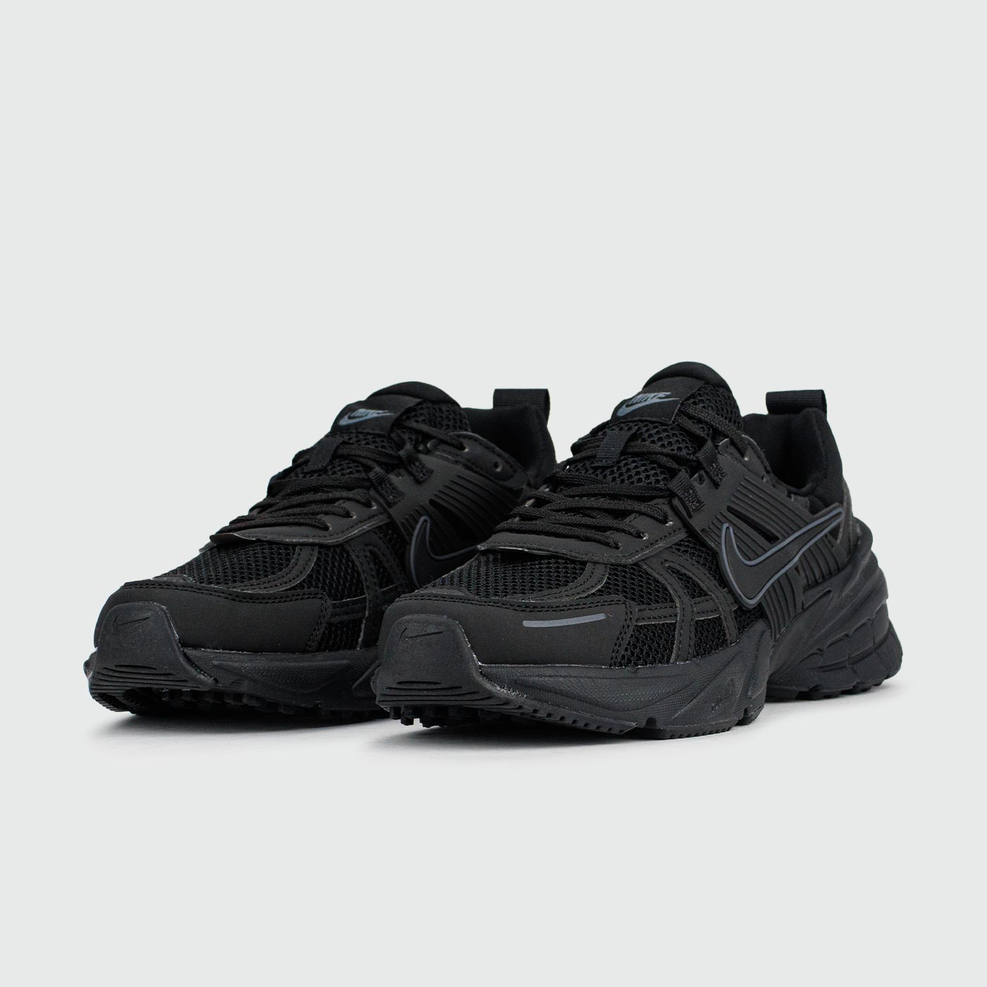 Кроссовки Nike V2K Run Black Grey Кроссовки Nike V2K Run Black Grey