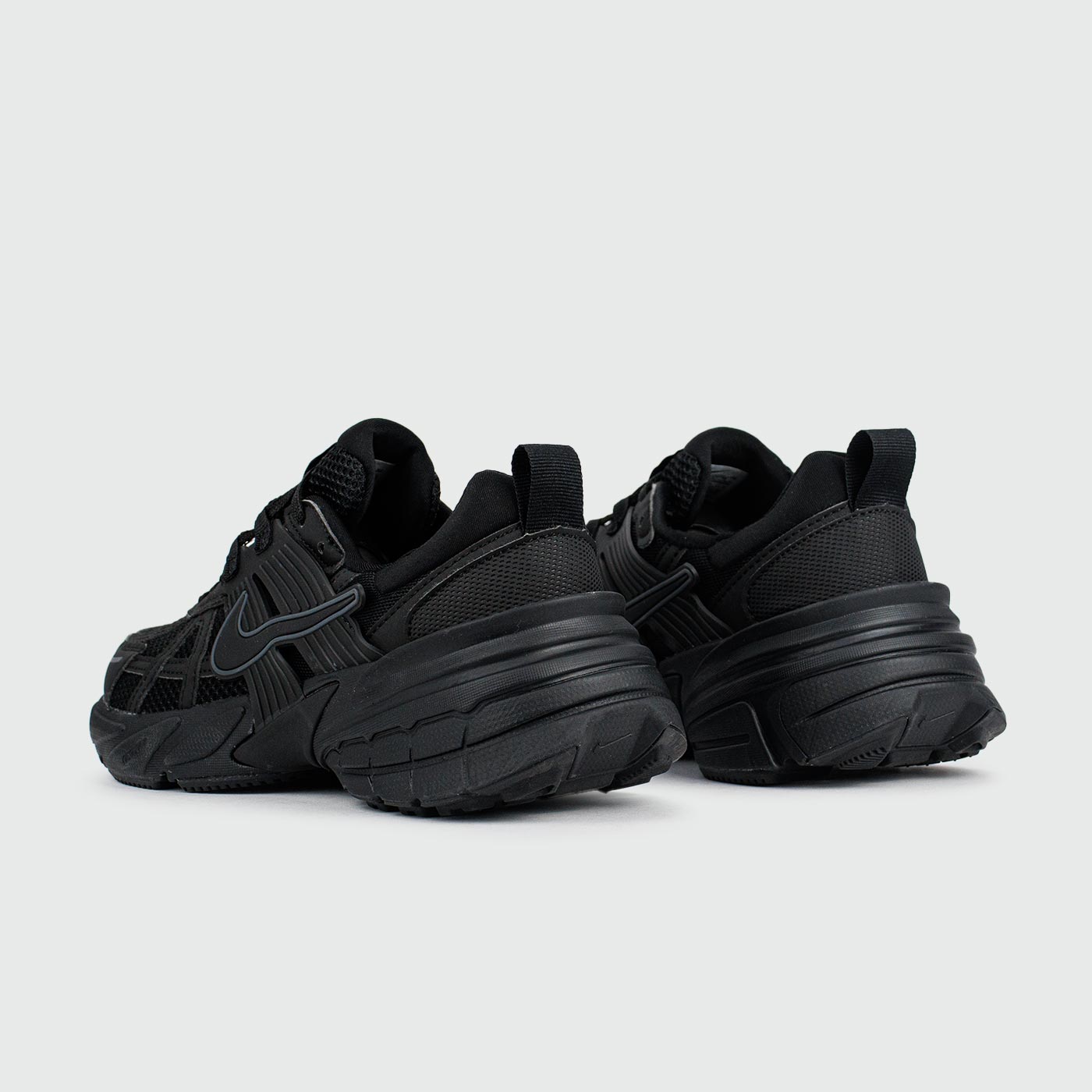 Кроссовки Nike V2K Run Black Grey Кроссовки Nike V2K Run Black Grey