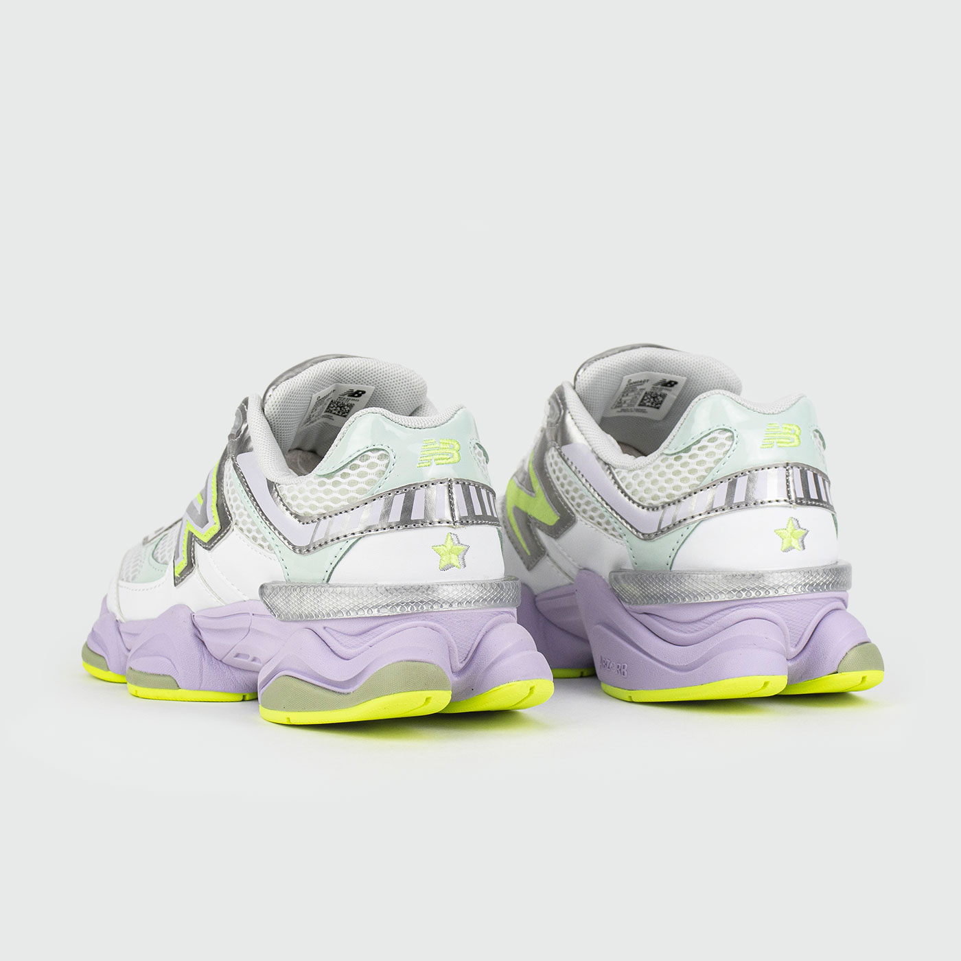Кроссовки New Balance 9060 Silver Wmns Кроссовки New Balance 9060 Silver Wmns
