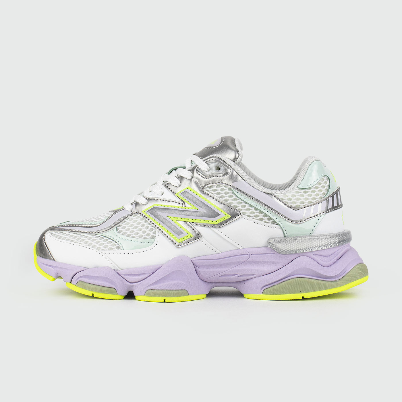 Кроссовки New Balance 9060 Silver Wmns Кроссовки New Balance 9060 Silver Wmns