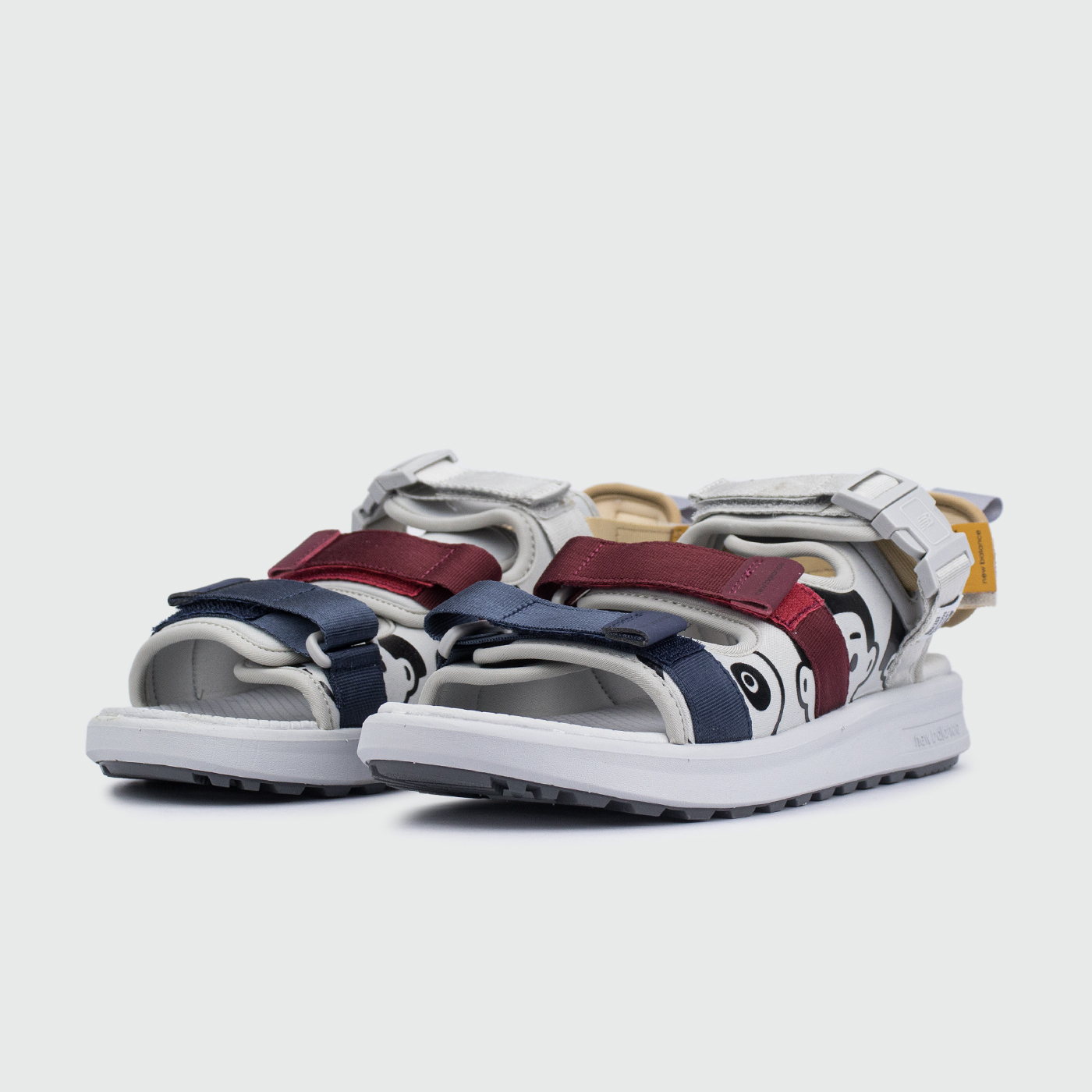 Сандалии New Balance 750 White Blue Red Сандалии New Balance 750 White Blue Red