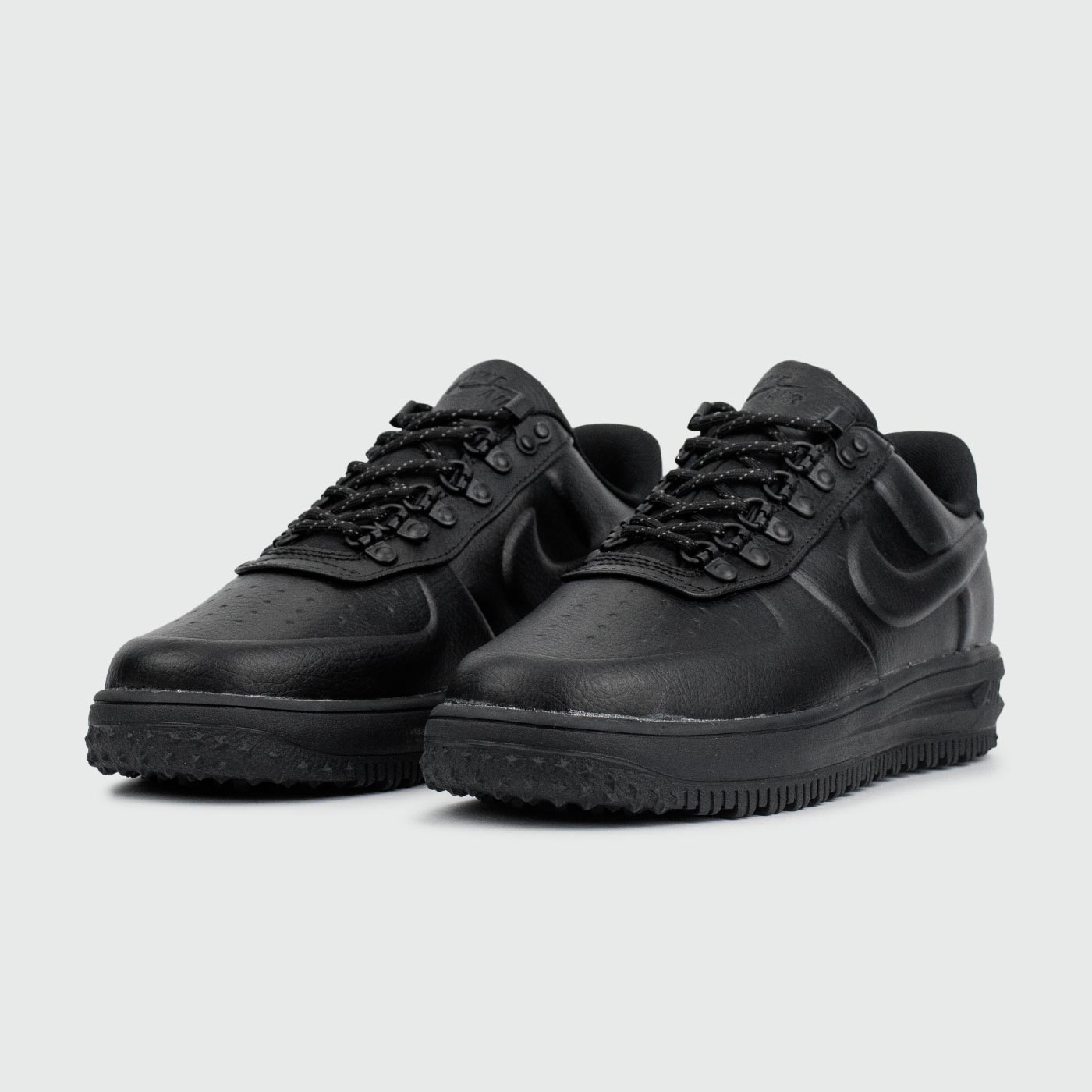 Кроссовки Nike Lunar Force 1 Duckboot Low Triple Black Кроссовки Nike Lunar Force 1 Duckboot Low Triple Black