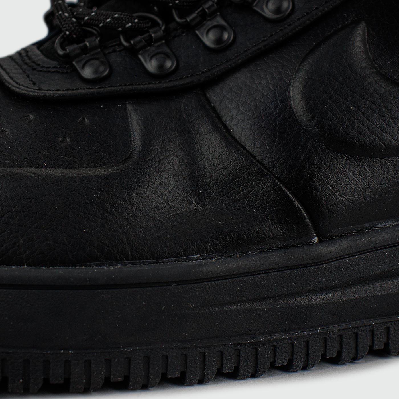 Кроссовки Nike Lunar Force 1 Duckboot Low Triple Black Кроссовки Nike Lunar Force 1 Duckboot Low Triple Black