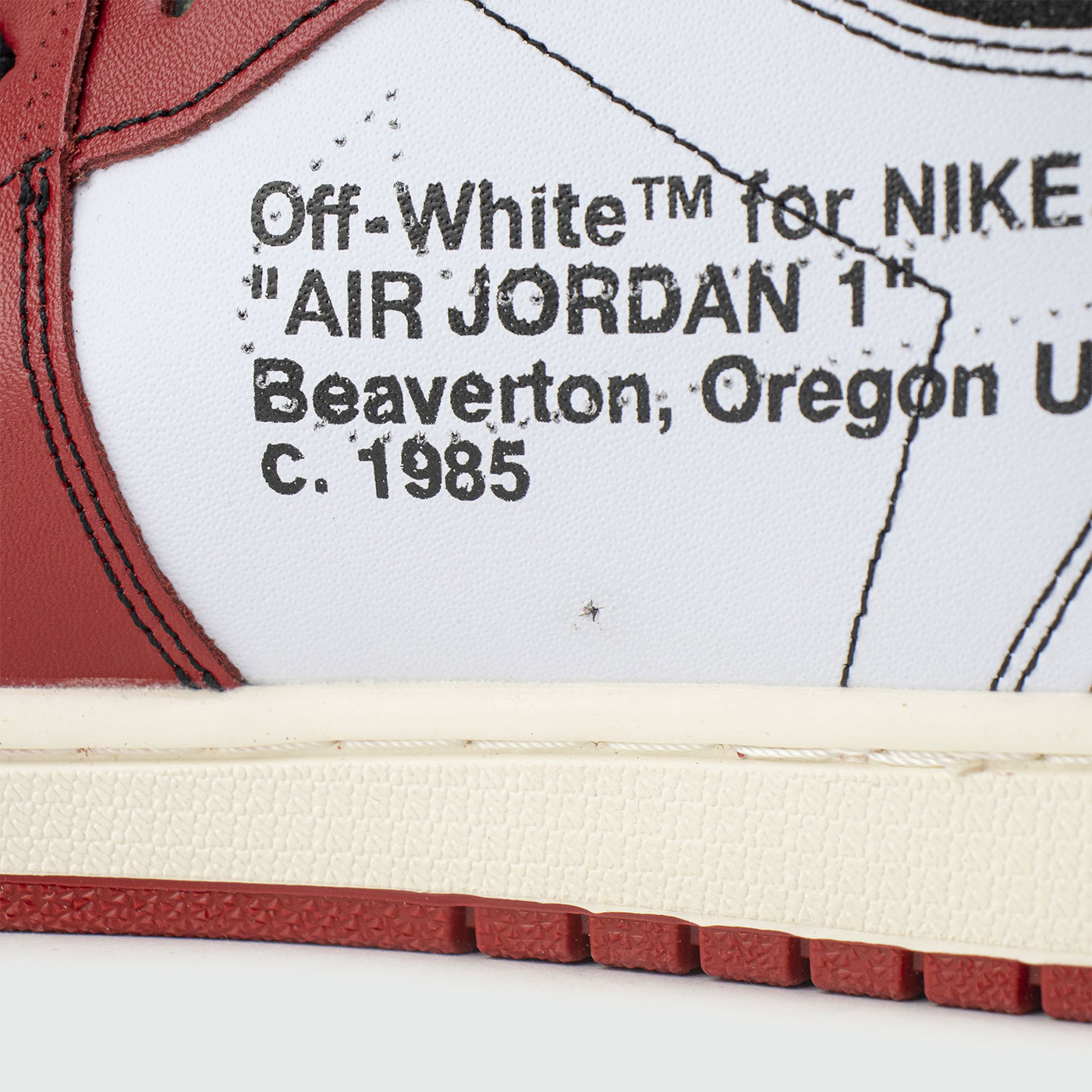 Кроссовки Nike Air Jordan 1 Chicago x Off-White