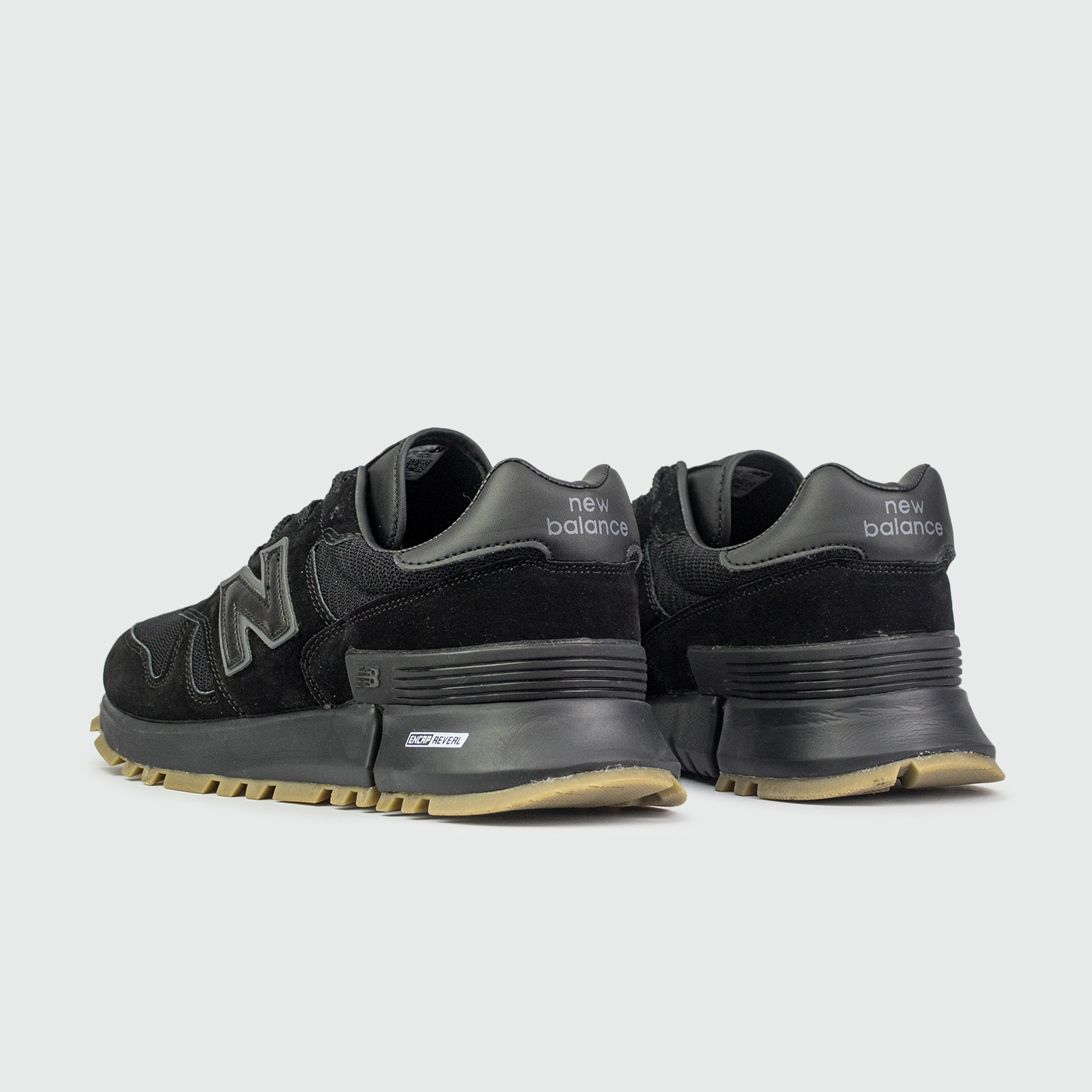 Кроссовки New Balance 1300 Black / Gum Ftwr. Кроссовки New Balance 1300 Black / Gum Ftwr.