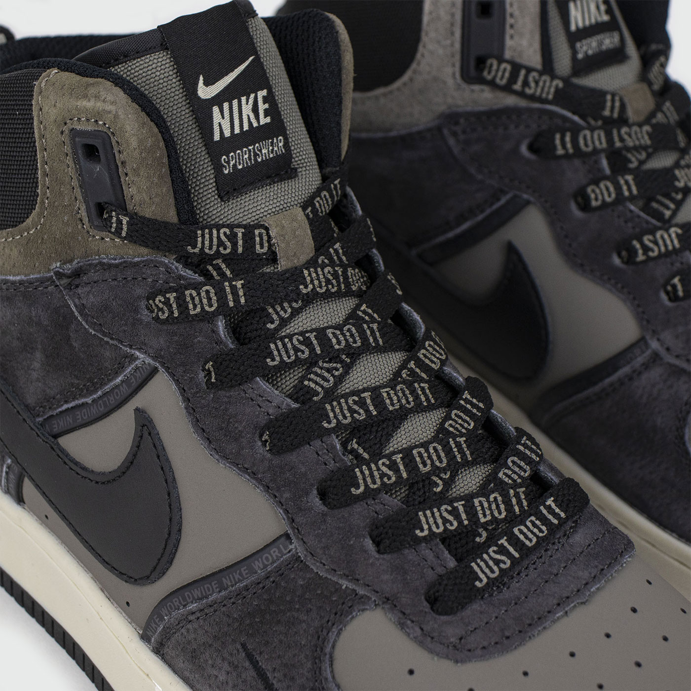 Кроссовки Nike Air Force 1 Mid Grey / Black with Fur