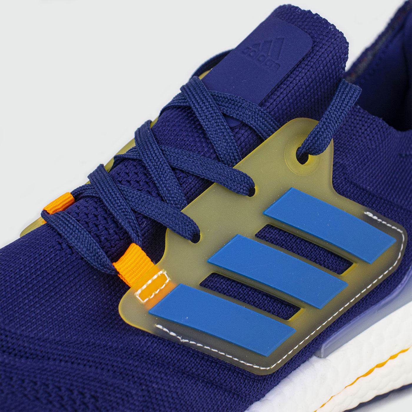 Кроссовки Adidas Ultraboost 22 Blue / White