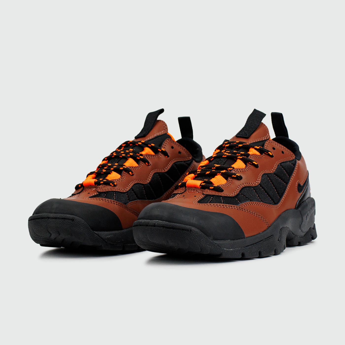 Кроссовки Nike ACG Air Mada Brown Кроссовки Nike ACG Air Mada Brown