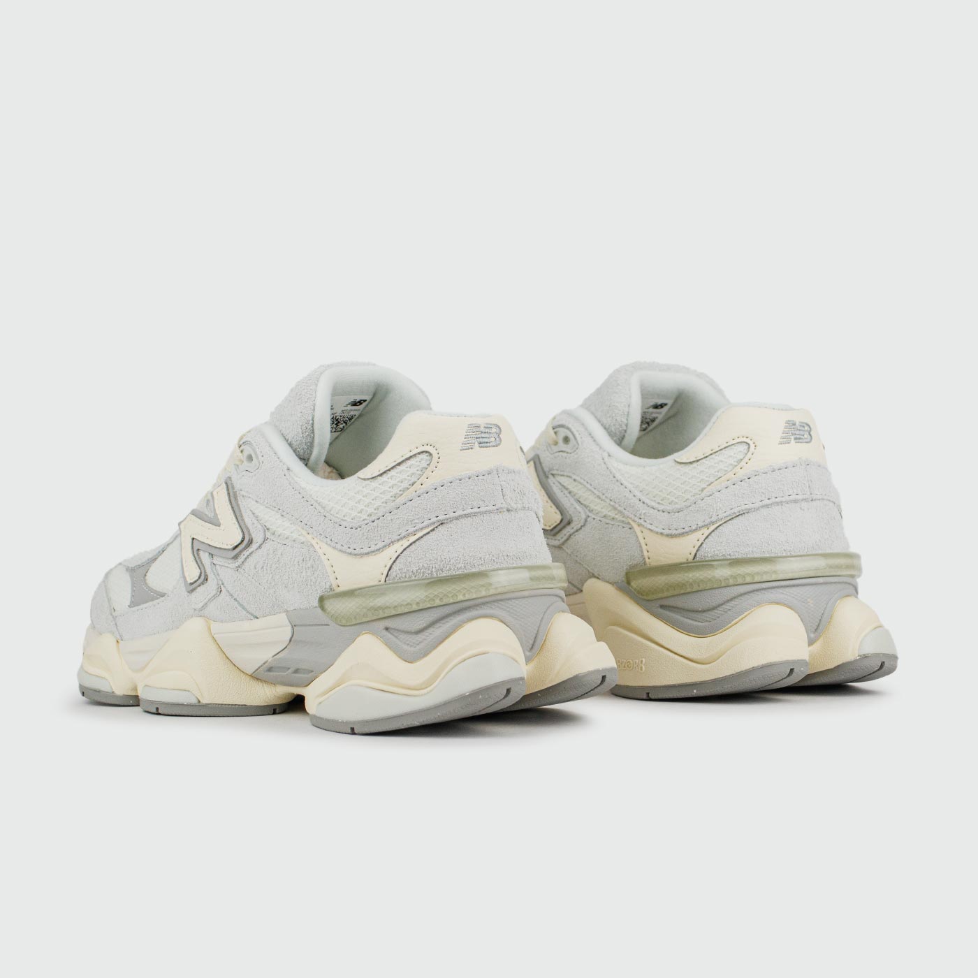 Кроссовки New Balance 9060 L.Grey Wmns