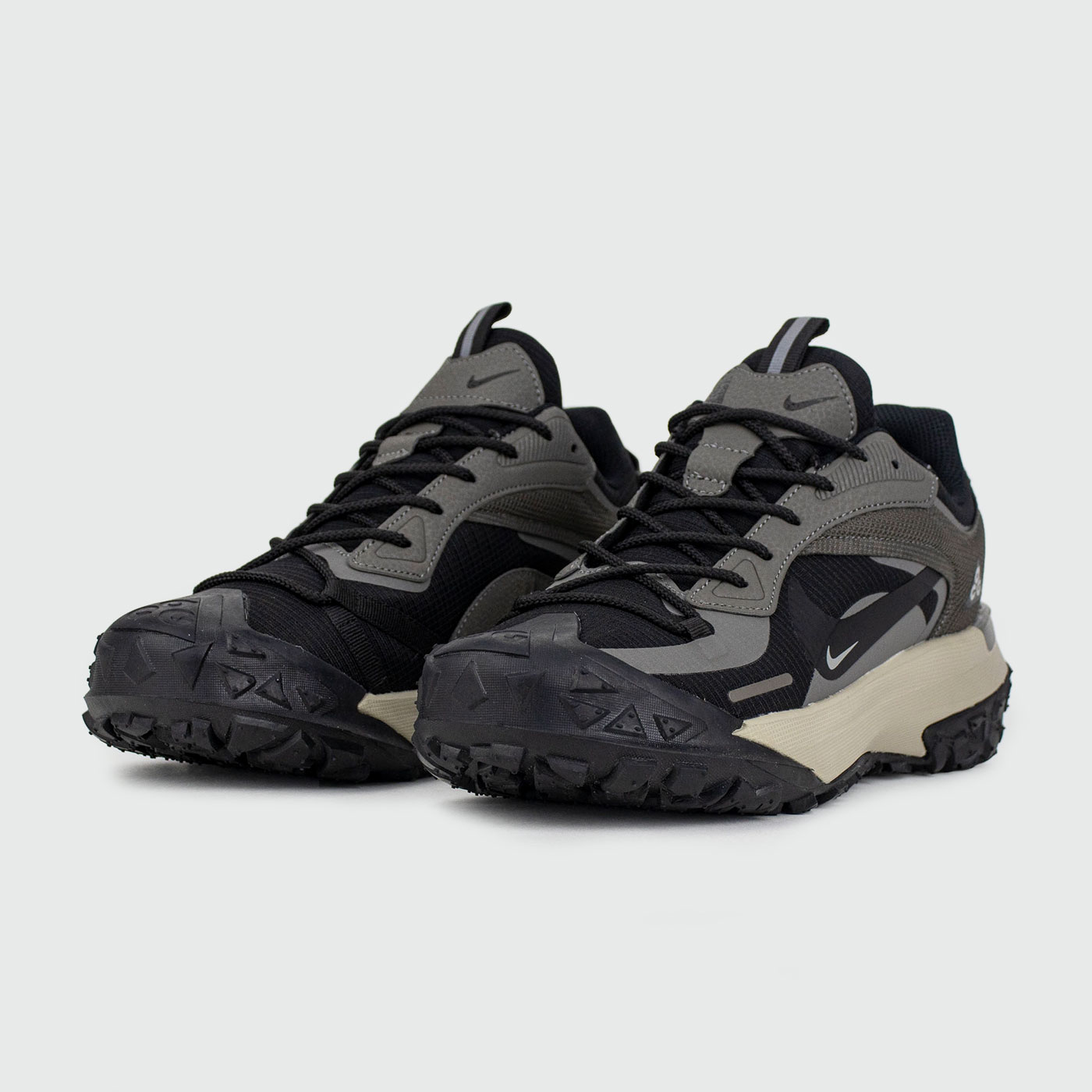 Кроссовки Nike ACG Mountain Fly 2 Low Gtx Grey Thermo