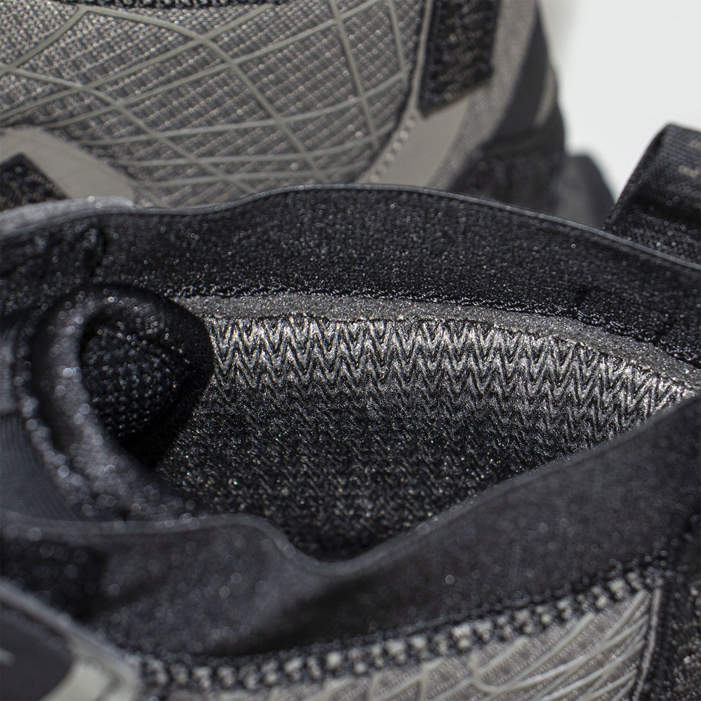 Кроссовки Reebok Zig Kinetica II Edge Hi Grey Thermo