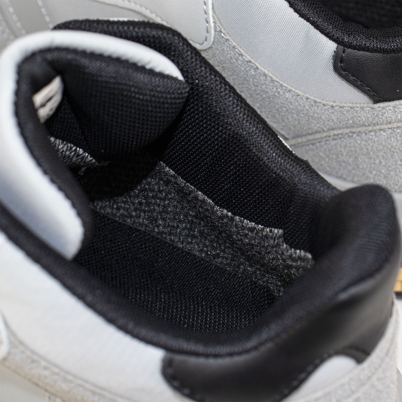 Кроссовки Lacoste Elite Active 224 Mid Grey Black Thermo Кроссовки Lacoste Elite Active 224 Mid Grey Black Thermo