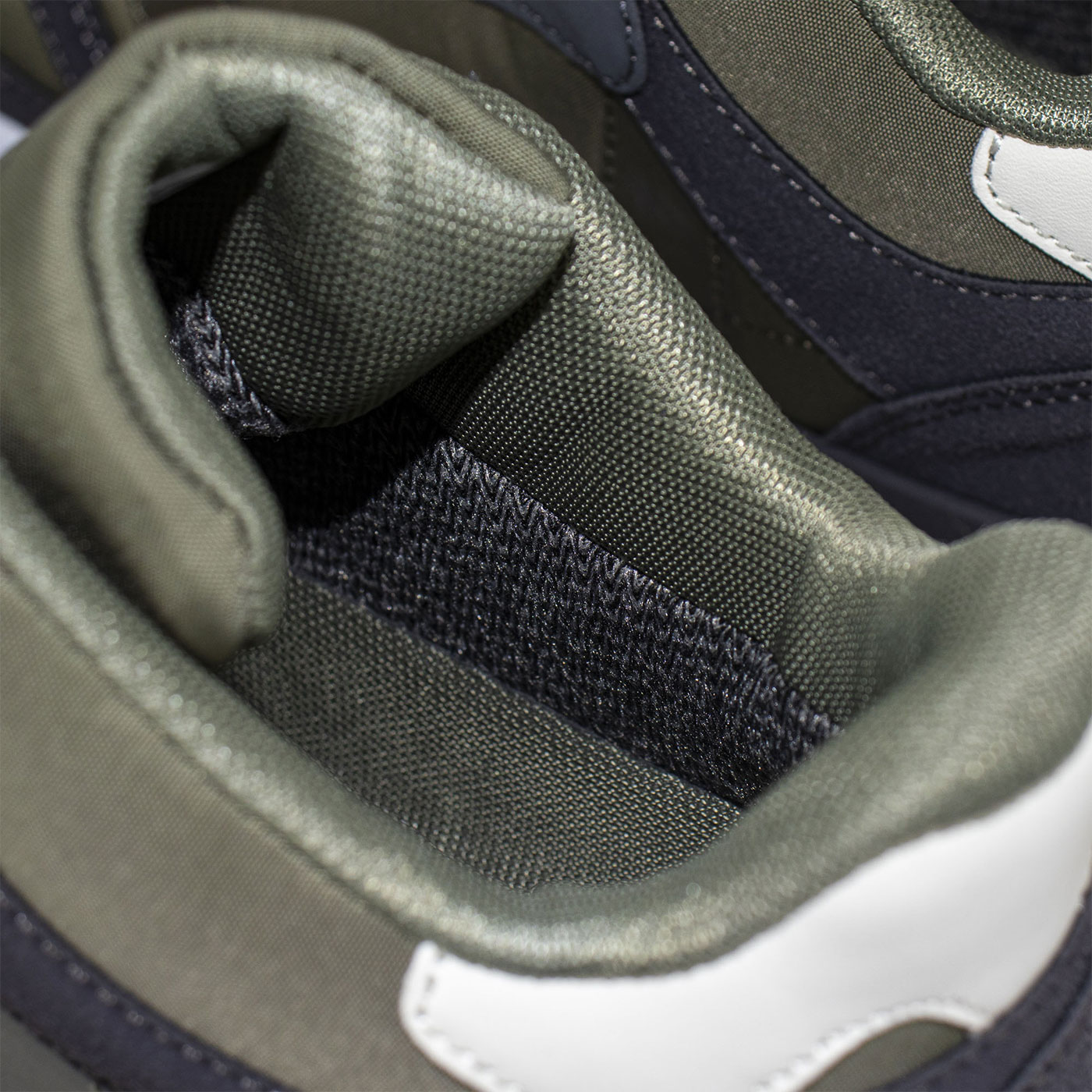 Кроссовки Lacoste Elite Active 224 Mid Green Thermo Кроссовки Lacoste Elite Active 224 Mid Green Thermo