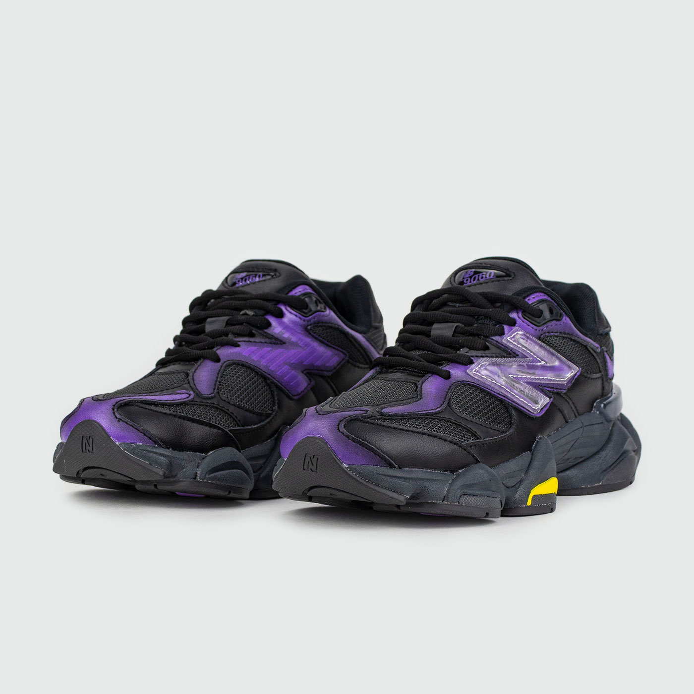 Кроссовки New Balance 9060 Black Violet Wmns Кроссовки New Balance 9060 Black Violet Wmns