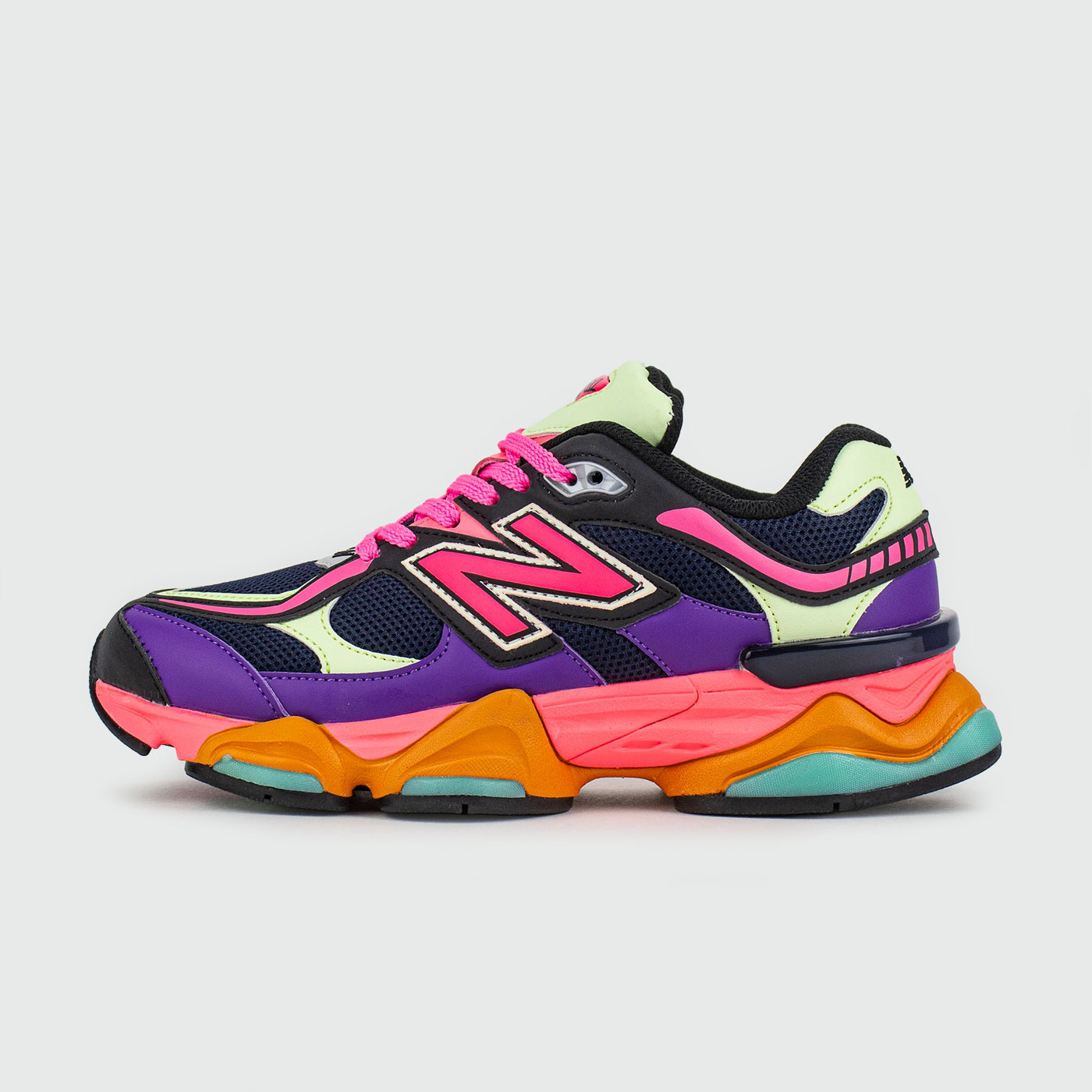 Кроссовки New Balance 9060 Mix Wmns Кроссовки New Balance 9060 Mix Wmns