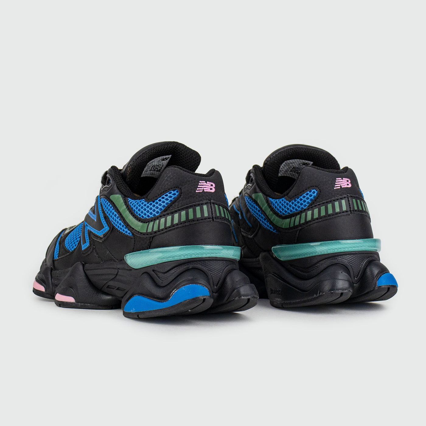 Кроссовки New Balance 9060 Blue Black Wmns Кроссовки New Balance 9060 Blue Black Wmns