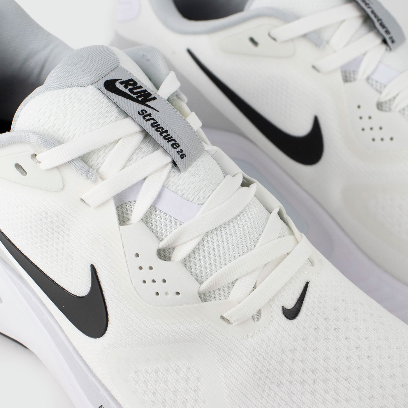 Кроссовки Nike Structure 26 White